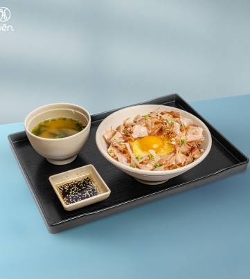 Cơm Trứng Sống sốt OKAKA 