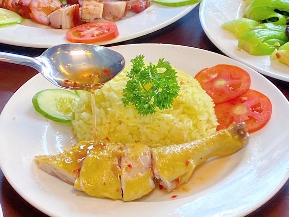 Cơm Gà Xối Mỡ 007 - Chung Cư Bàu Cát 2 | Khuyến mãi, ưu đãi, đánh giá từ  MoMo